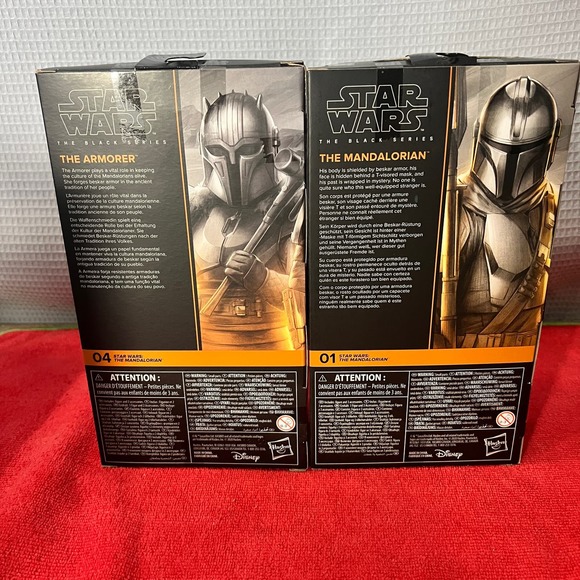 🔥 Star Wars Black Series Figure The Armorer & Mandalorian Figures W/Case - Picture 5 of 8